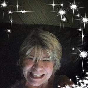 Meet your Posher, Sandy